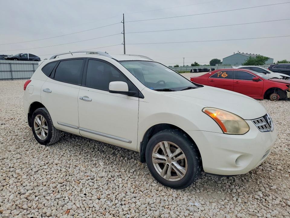 2013 Nissan Rogue VIN JN8AS5MT7DW033682 COPART salvage auction — NORMAL WEAR, Tx - Certificate Of Title, sold $350 on 2026-07-16 (photo 4)