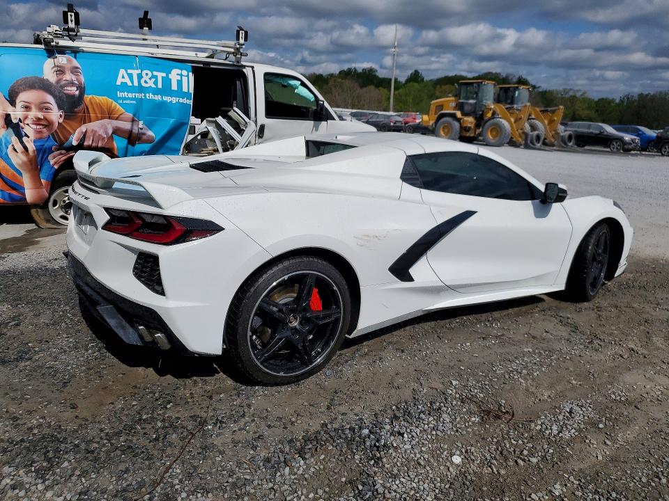 2022 Chevrolet Corvette VIN 1G1YC3D49N5100173 COPART salvage auction — VANDALISM, Salvage Title, sold $31,000 on 2026-07-29 (photo 3)