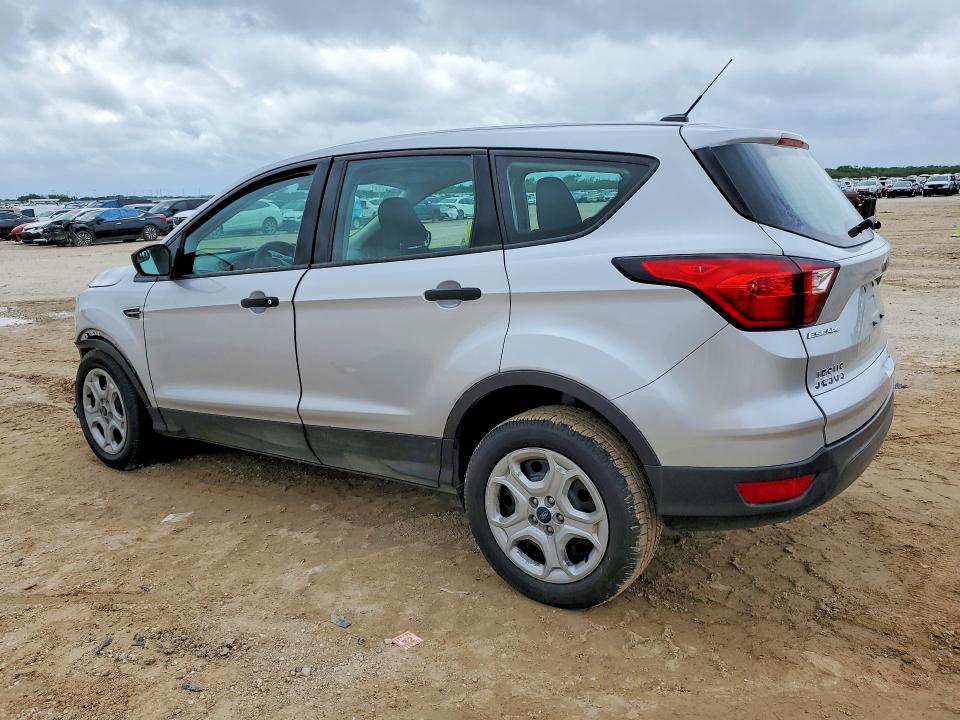 2019 Ford Escape VIN 1FMCU0F73KUA53739 COPART salvage auction — FRONT END, Tx - Salvage Vehicle Title, sold $1,850 on 2026-07-09 (photo 2)