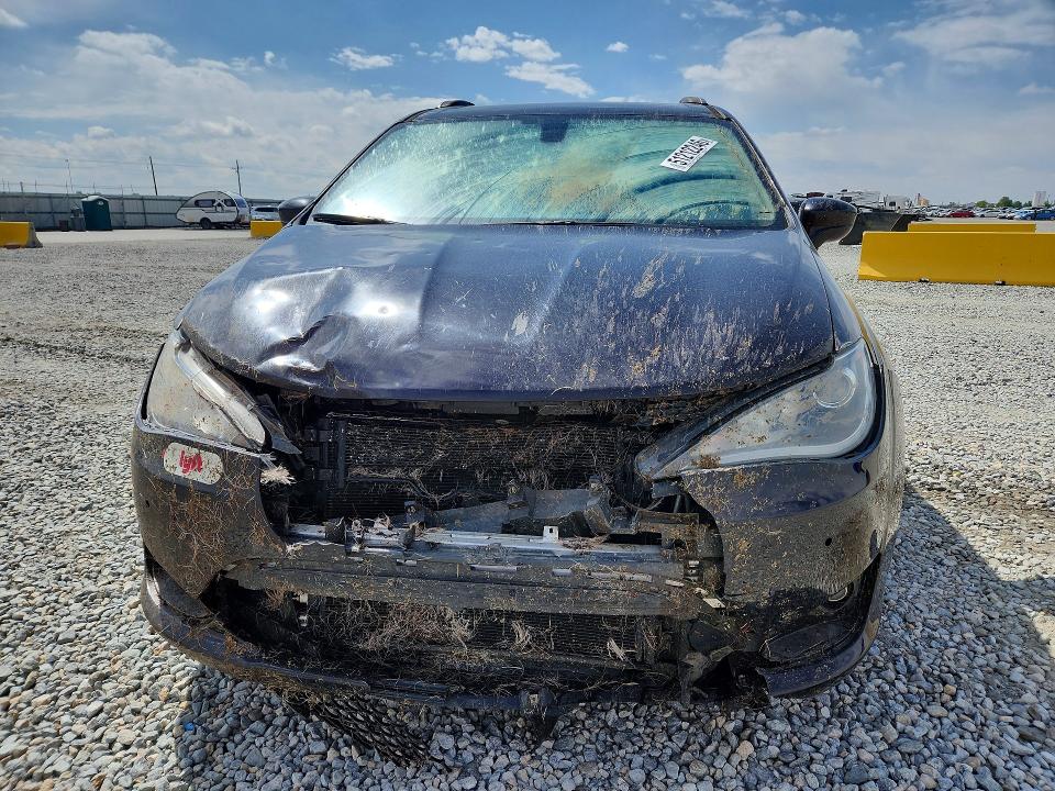 2018 Chrysler Pacifica VIN 2C4RC1BG5JR123458 COPART salvage auction — FRONT END, Salvage Title, sold $2,450 on 2026-07-16 (photo 5)