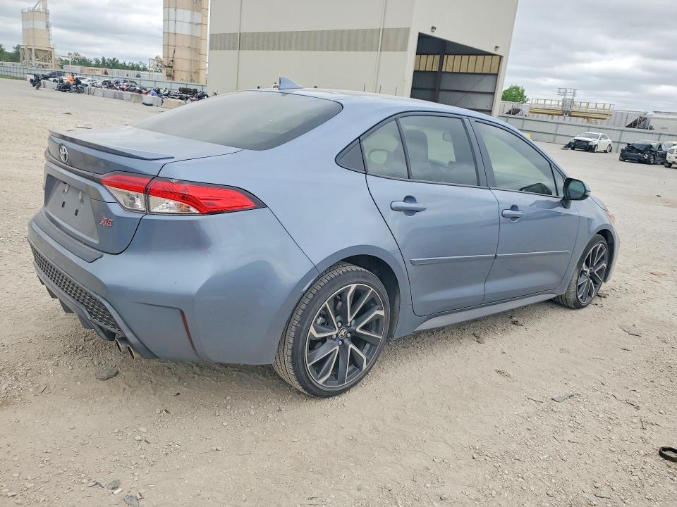 2022 Toyota Corolla VIN JTDP4MCE3NJ098556 COPART salvage auction — HAIL, Ks - Cert Of Title-Salvage, sold $10,300 on 2026-07-09 (photo 3)