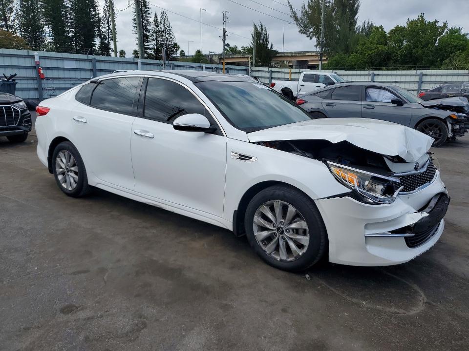 2018 Kia Optima VIN 5XXGU4L3XJG204871 COPART salvage auction — FRONT END, FL - CERT OF TITLE SLVG REBUILDABLE, sold $2,700 on 2026-07-27 (photo 4)