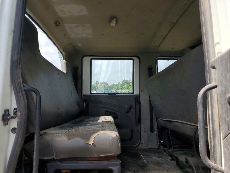 2013 International 4000 series VIN 3HAJTSKMXDL300964 COPART salvage auction — VANDALISM, TX - SALVAGE VEHICLE TITLE, sold $2,850 on 2026-07-10 (photo 6)