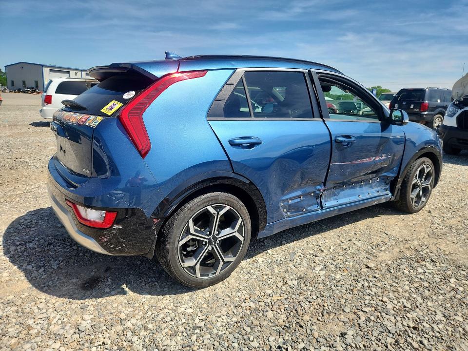 2023 Kia Niro VIN KNDCR3LE3P5090656 COPART salvage auction — SIDE, Ar - Cert Of Title-Salvage, sold $60 on 2026-07-27 (photo 3)