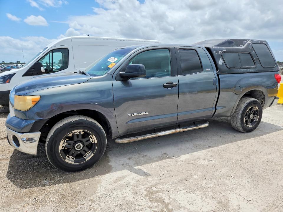 2007 Toyota Tundra VIN 5TFRU54147X005859 COPART salvage auction — SIDE, Fl - Cert Of Title Slvg Rebuildable, sold $2,200 on 2026-07-27 (photo 1)