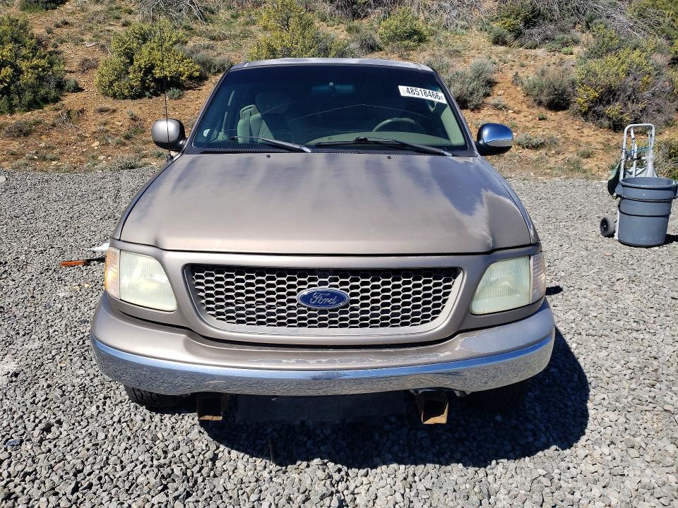 2002 Ford F-150 VIN 1FTRX17L12NB94407 COPART salvage auction — MINOR DENT/SCRATCHES, NV - SALVAGE TITLE, sold $425 on 2026-07-02 (photo 5)