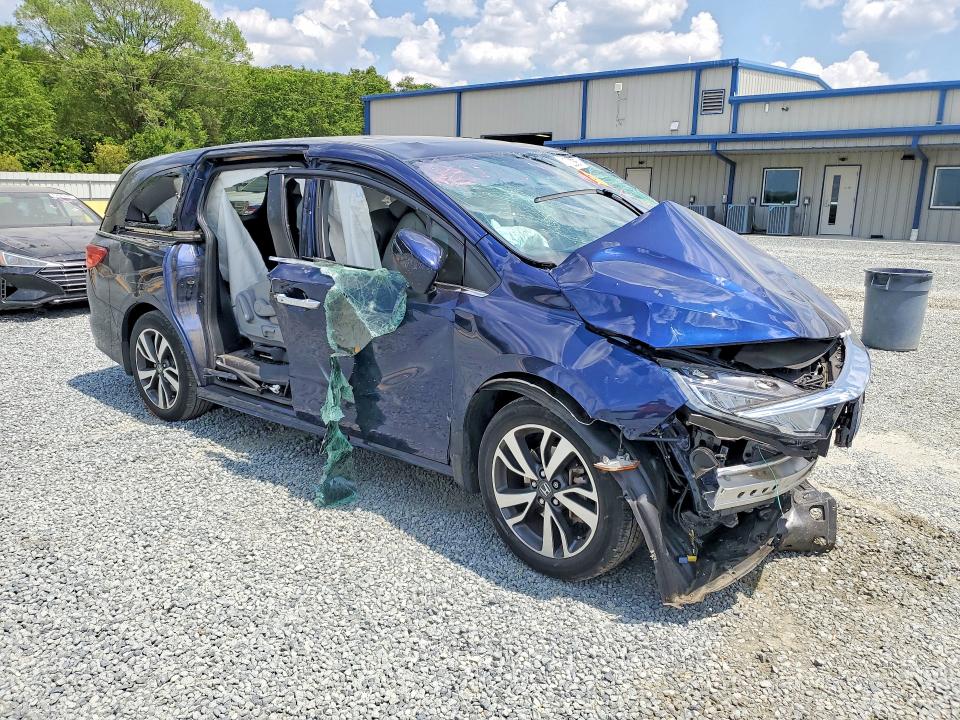 2024 Honda Odyssey VIN 5FNRL6H81RB010997 COPART salvage auction — SIDE, Nc - Salvage Certificate Of Title, sold $1,350 on 2026-07-09 (photo 4)