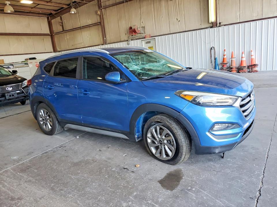 2018 Hyundai VIN KM8J33A47JU619831 COPART salvage auction — VANDALISM, Il - Salvage Certificate, sold $1,450 on 2026-07-08 (photo 4)