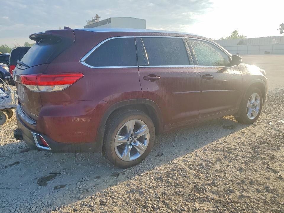 2018 Toyota Highlander VIN 5TDDZRFH3JS496550 COPART salvage auction — MINOR DENT/SCRATCHES, Ks - Cert Of Title-Salvage, sold $750 on 2026-07-21 (photo 3)