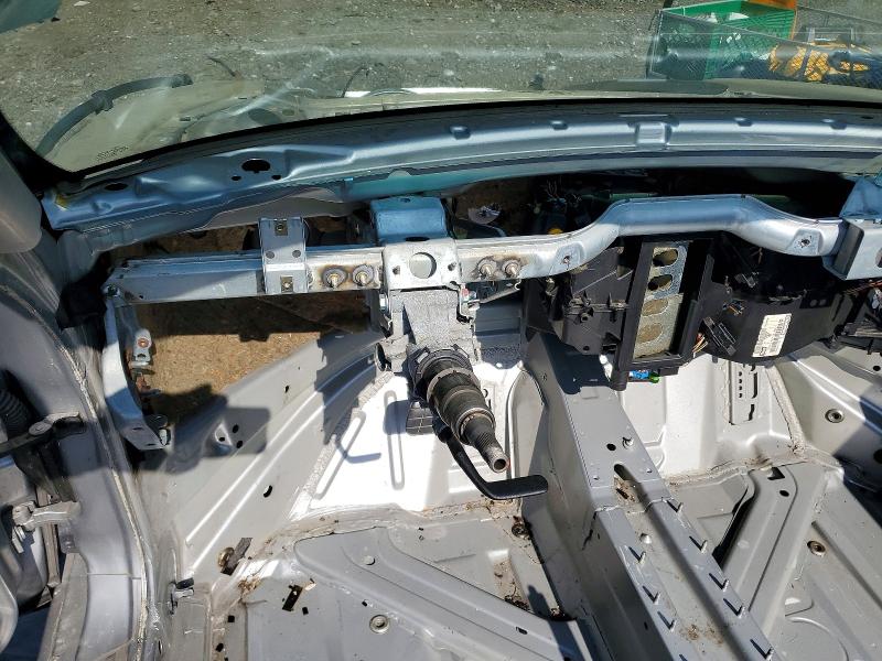 2004 Porsche Boxster VIN WP0CB29844U661704 COPART salvage auction — STRIPPED, Md - Parts Only-No Title Letter, sold $200 on 2026-07-31 (photo 9)