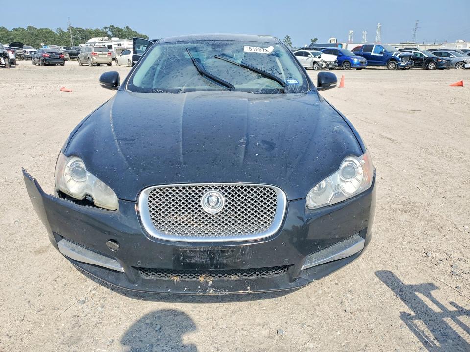 2011 Jaguar Xf VIN SAJWA0GB7BLR81977 COPART salvage auction — WATER/FLOOD, Tx - Salvage Title-Flood Damage, sold $225 on 2026-07-21 (photo 5)