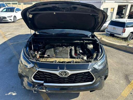 2022 Toyota Highlander VIN 5TDGZRBH3NS229269 COPART salvage auction — FRONT END, In - Certificate Of Title, sold $18,500 on 2026-07-03 (photo 9)