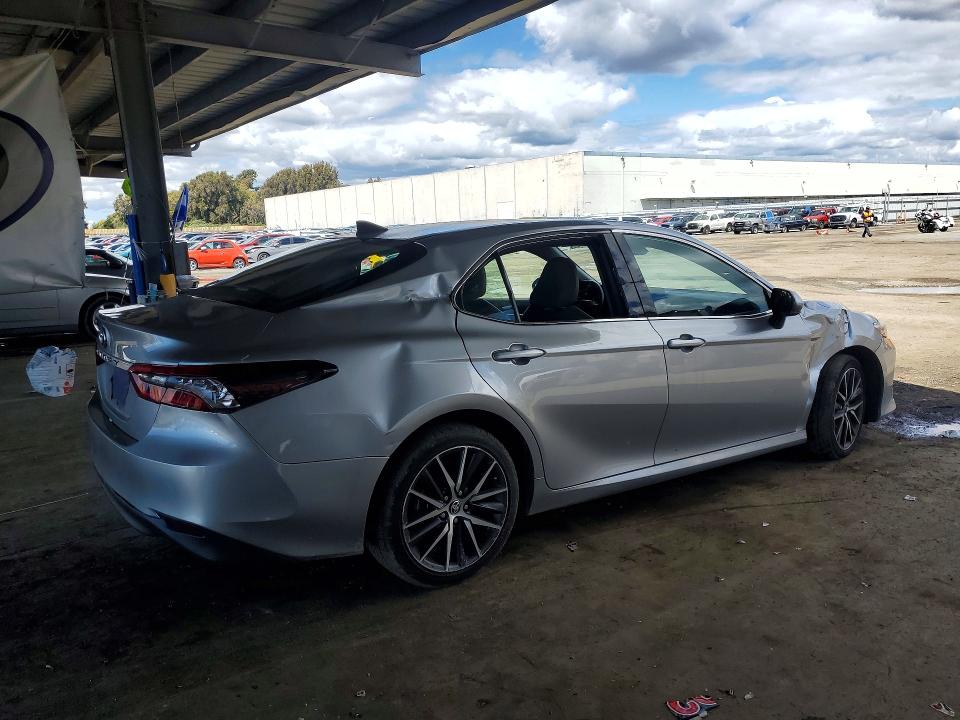 2022 Toyota Camry VIN 4T1F31AK8NU599748 COPART salvage auction — FRONT END, Ca - Certificate Of Title, sold $8,500 on 2026-07-02 (photo 3)