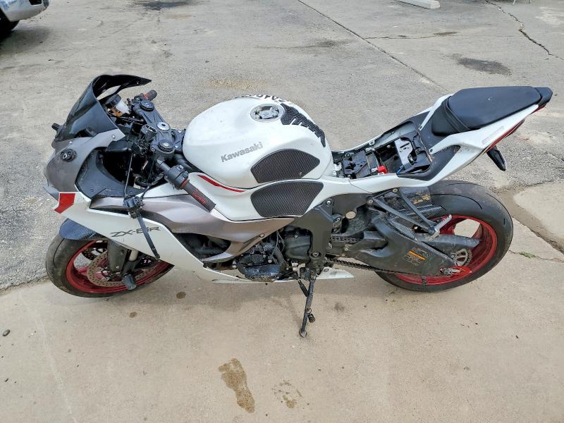 2025 Kawasaki Zx VIN JKBZXJJ1XSA023997 COPART salvage auction — VANDALISM, Ar - Certificate Of Title, sold $3,050 on 2026-07-09 (photo 3)