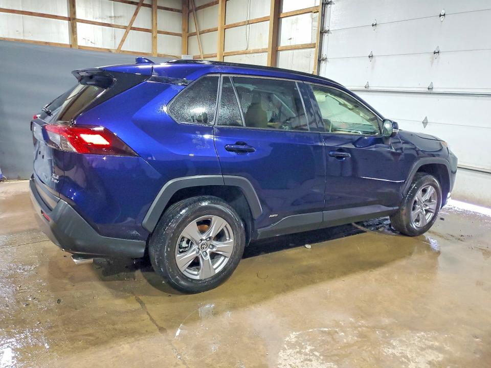 2025 Toyota Rav4 hybrid VIN JTMRWRFV8SJ075071 COPART salvage auction — ALL OVER, VA - CERT OF TITLE - SALVAGE, sold $13,700 on 2026-08-20 (photo 3)