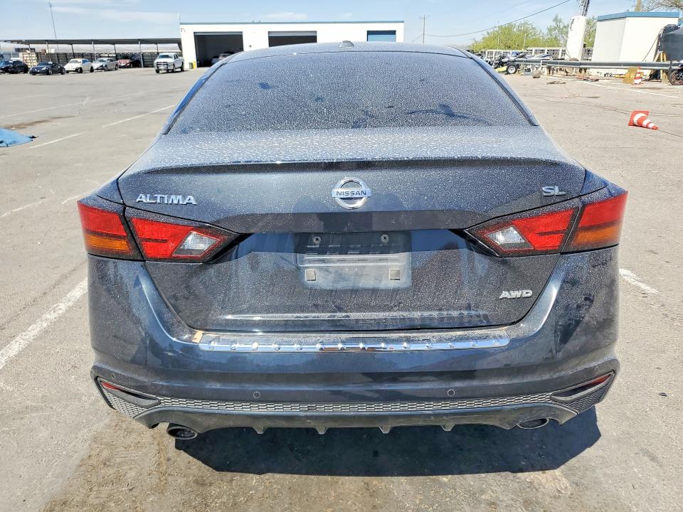 2022 Nissan VIN 1N4BL4EW6NN402528 COPART salvage auction — FRONT END, Tx - Salvage Vehicle Title, sold $2,550 on 2026-07-31 (photo 6)