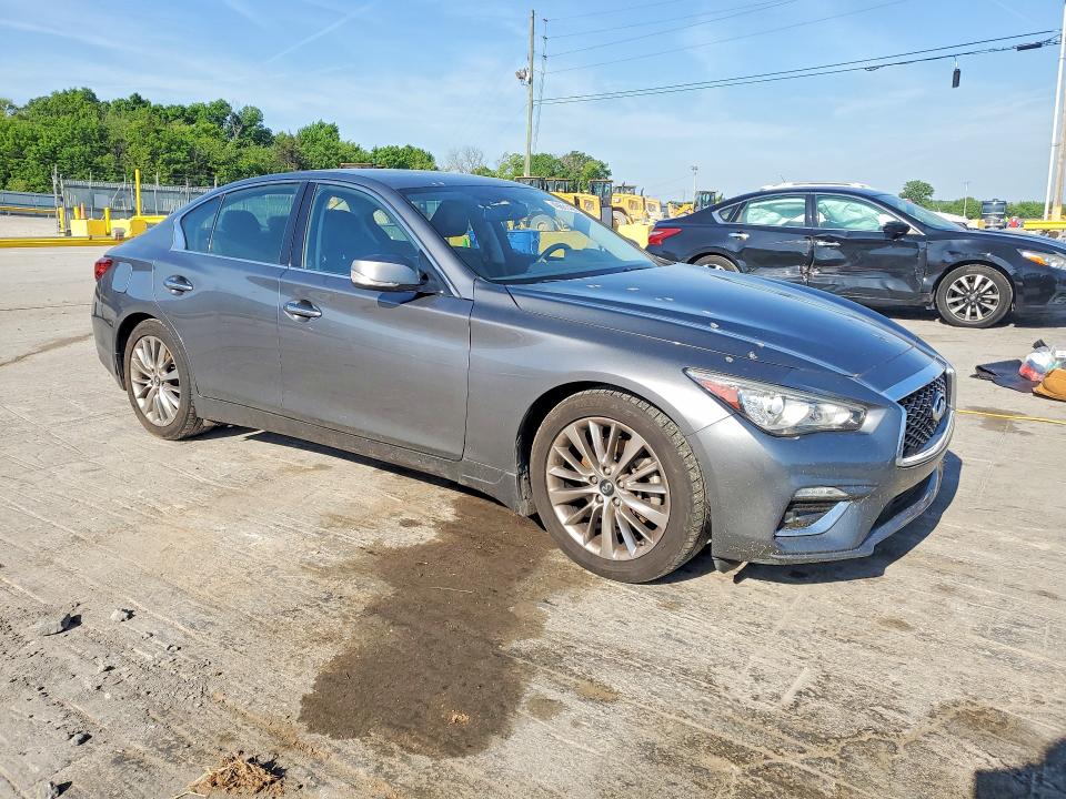 2019 Infiniti Q50 VIN JN1EV7AP1KM518192 COPART salvage auction — MINOR DENT/SCRATCHES, Tn - Salvage Certificate, sold $2,200 on 2026-07-22 (photo 4)
