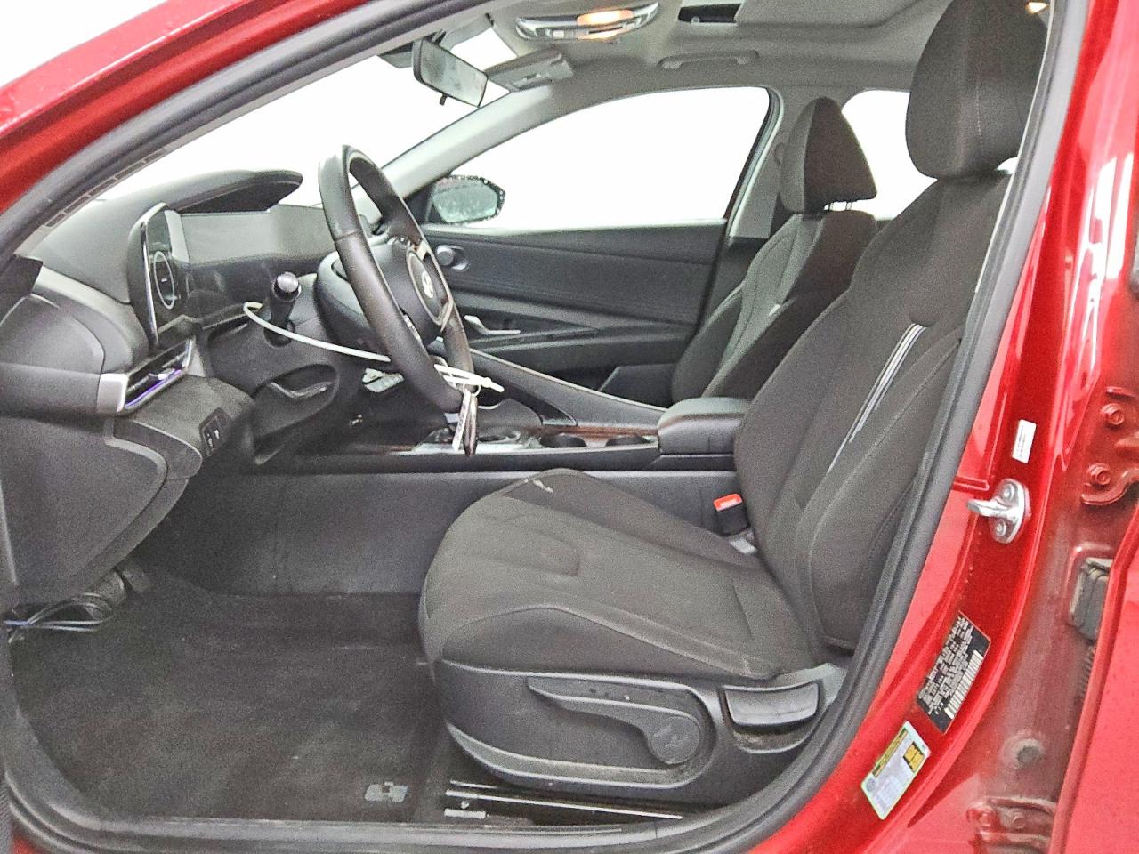 2025 Hyundai Elantra VIN KMHLS4DG5SU953316 COPART salvage auction — Front End, TX - CERTIFICATE OF TITLE, sold $12,000 on 2026-07-02 (photo 7)