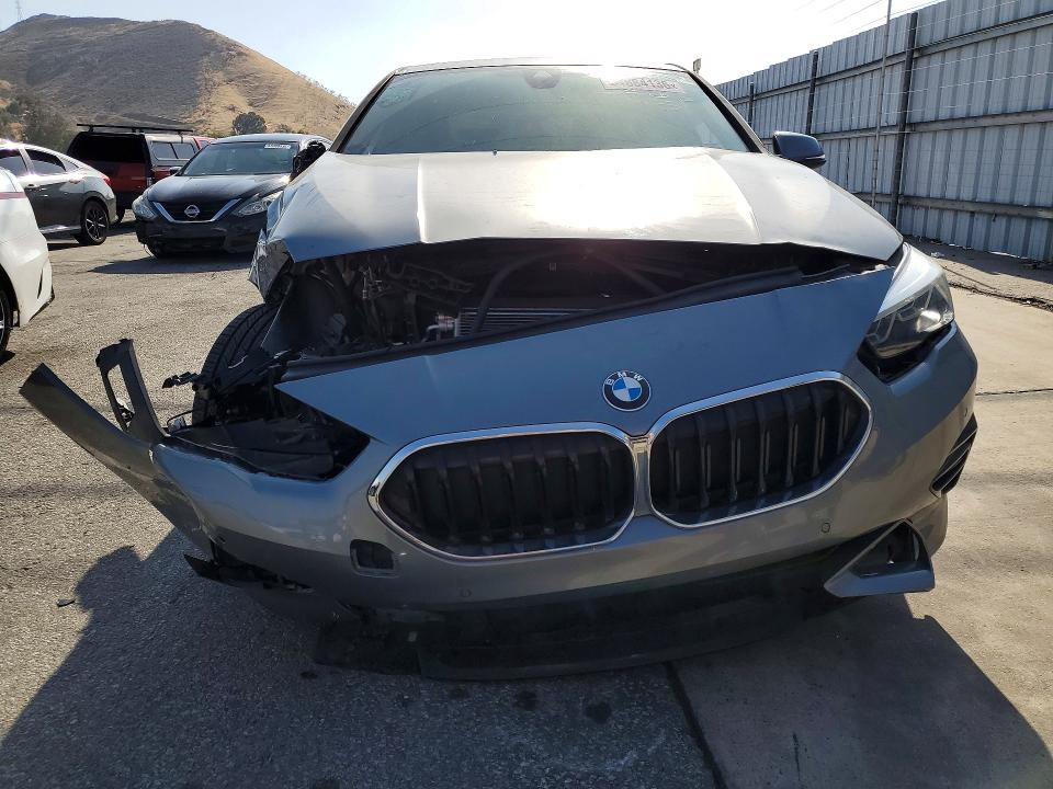 2022 BMW 2er VIN WBA53AK05N7K41189 COPART salvage auction — FRONT END, Ca - Dis/Dlr/Exp Only Clean Title, sold $6,800 on 2026-07-06 (photo 5)