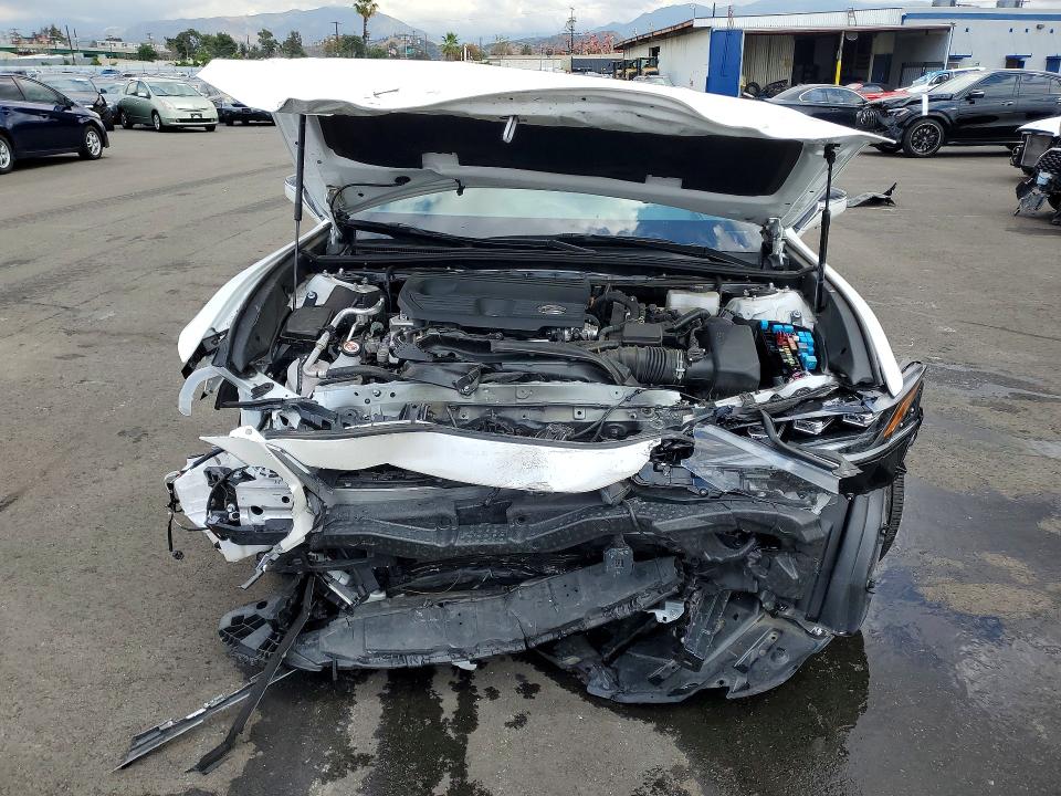 2025 Lexus Es 300h VIN 58AEA1C16SU069563 COPART salvage auction — Front End, CA - SALVAGE CERTIFICATE, sold $10,300 on 2026-06-17 (photo 5)