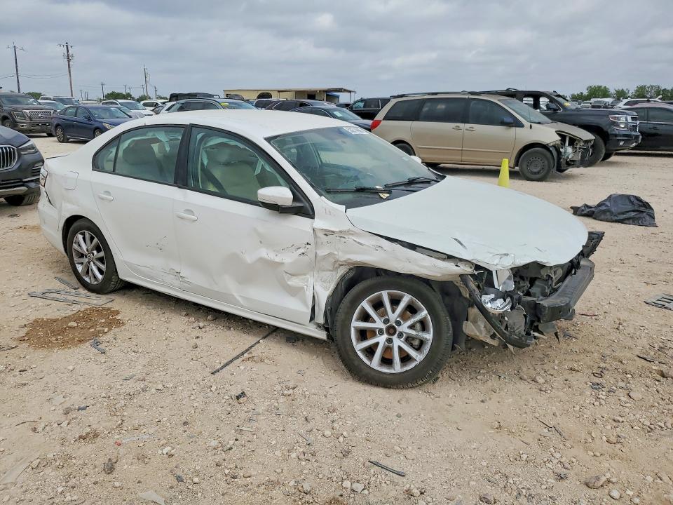 2012 Volkswagen Jetta VIN 3VWDP7AJ3CM374307 COPART salvage auction — FRONT END, Tx - Salvage Vehicle Title, sold $175 on 2026-07-09 (photo 4)