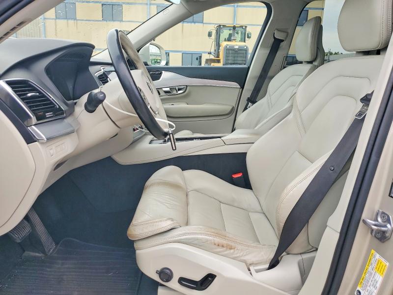 2016 Volvo Xc90 VIN YV4BC0PK9G1050937 COPART salvage auction — NORMAL WEAR, TX, sold $4,600 on 2026-07-13 (photo 7)