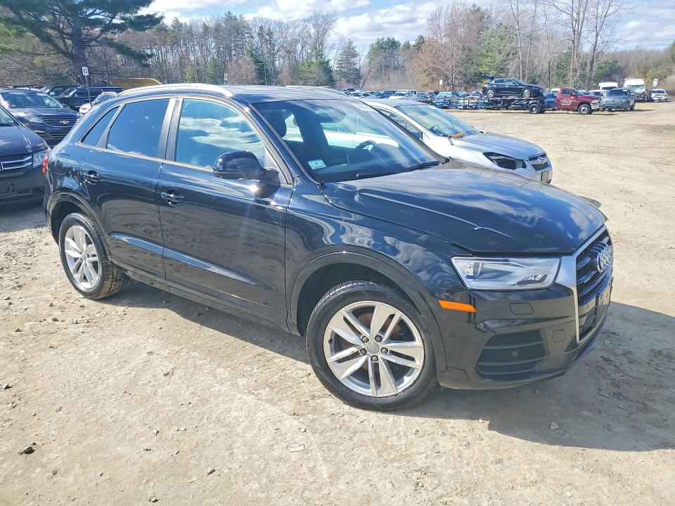 2017 Audi Q3 VIN WA1ECCFS3HR017481 COPART salvage auction — MINOR DENT/SCRATCHES, MA - CERTIFICATE OF TITLE, sold $450 on 2026-07-22 (photo 4)