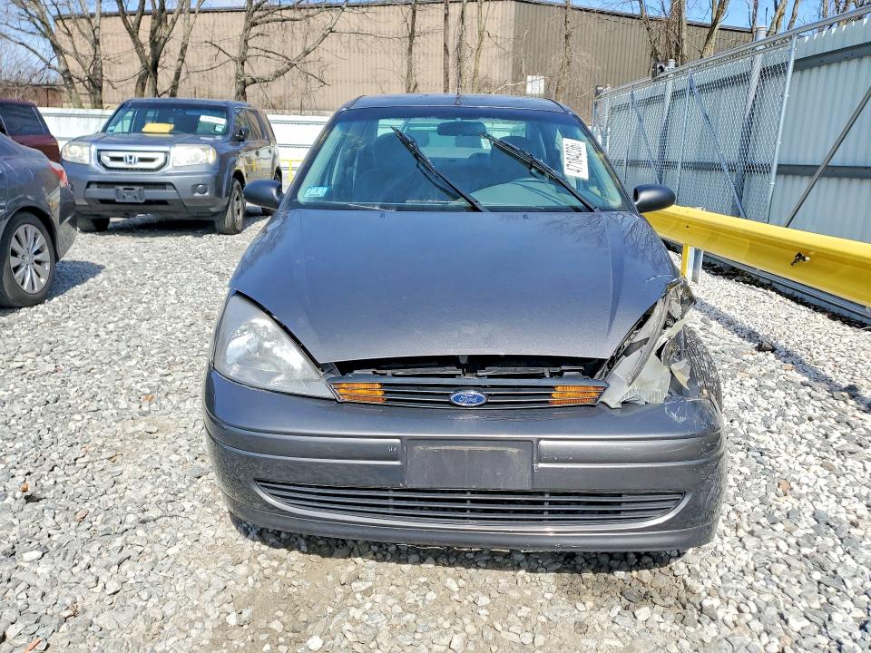 2003 Ford Focus VIN 1FAFP34333W198043 COPART salvage auction — FRONT END, Ma - Cert Of Title-Reconstrctd Coll, sold $400 on 2026-07-02 (photo 5)