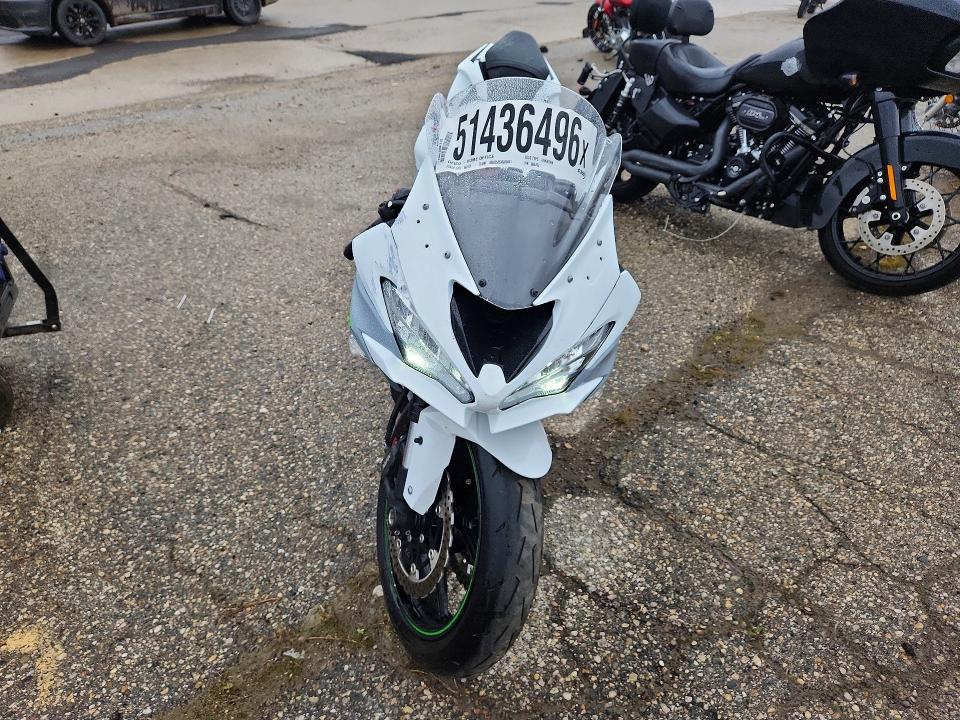 2021 Kawasaki Zx VIN JKBZXJH11MA008412 COPART salvage auction — FRONT END, Oh - Cert Of Title-Salvage, sold $3,300 on 2026-07-09 (photo 2)