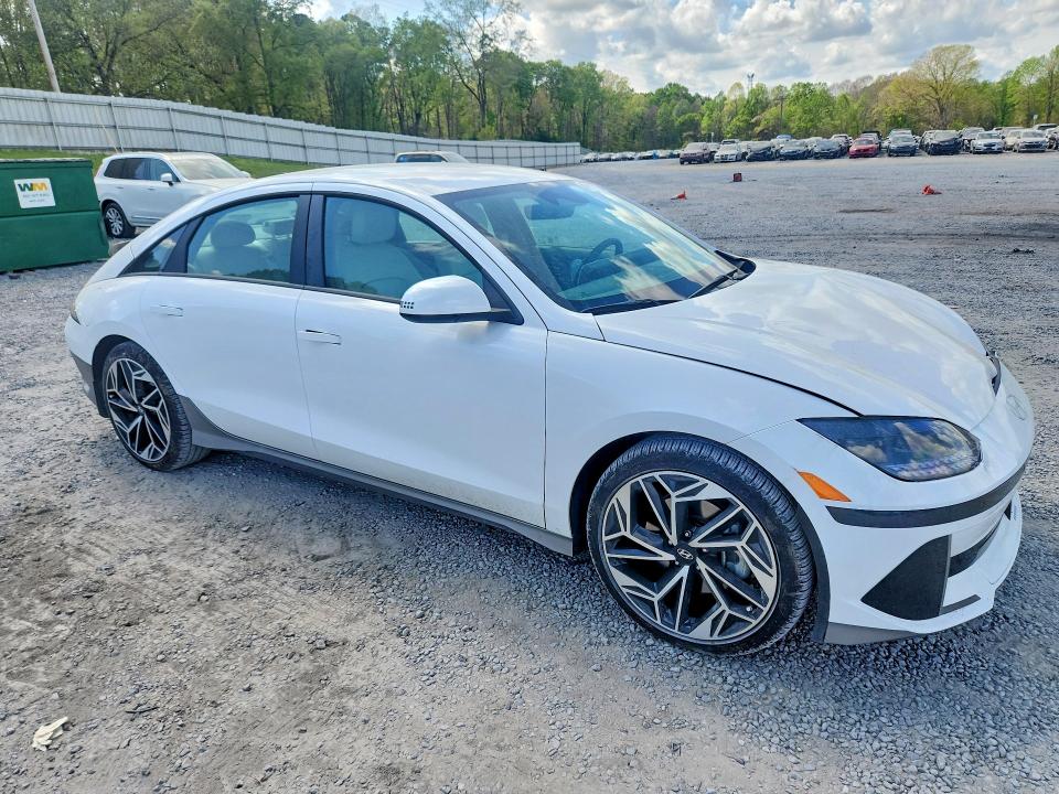 2025 Hyundai Ioniq 6 VIN KMHM34AC4SA114231 COPART salvage auction — FRONT END, Nc - Salvage Certificate Of Title, sold $7,200 on 2026-07-29 (photo 4)