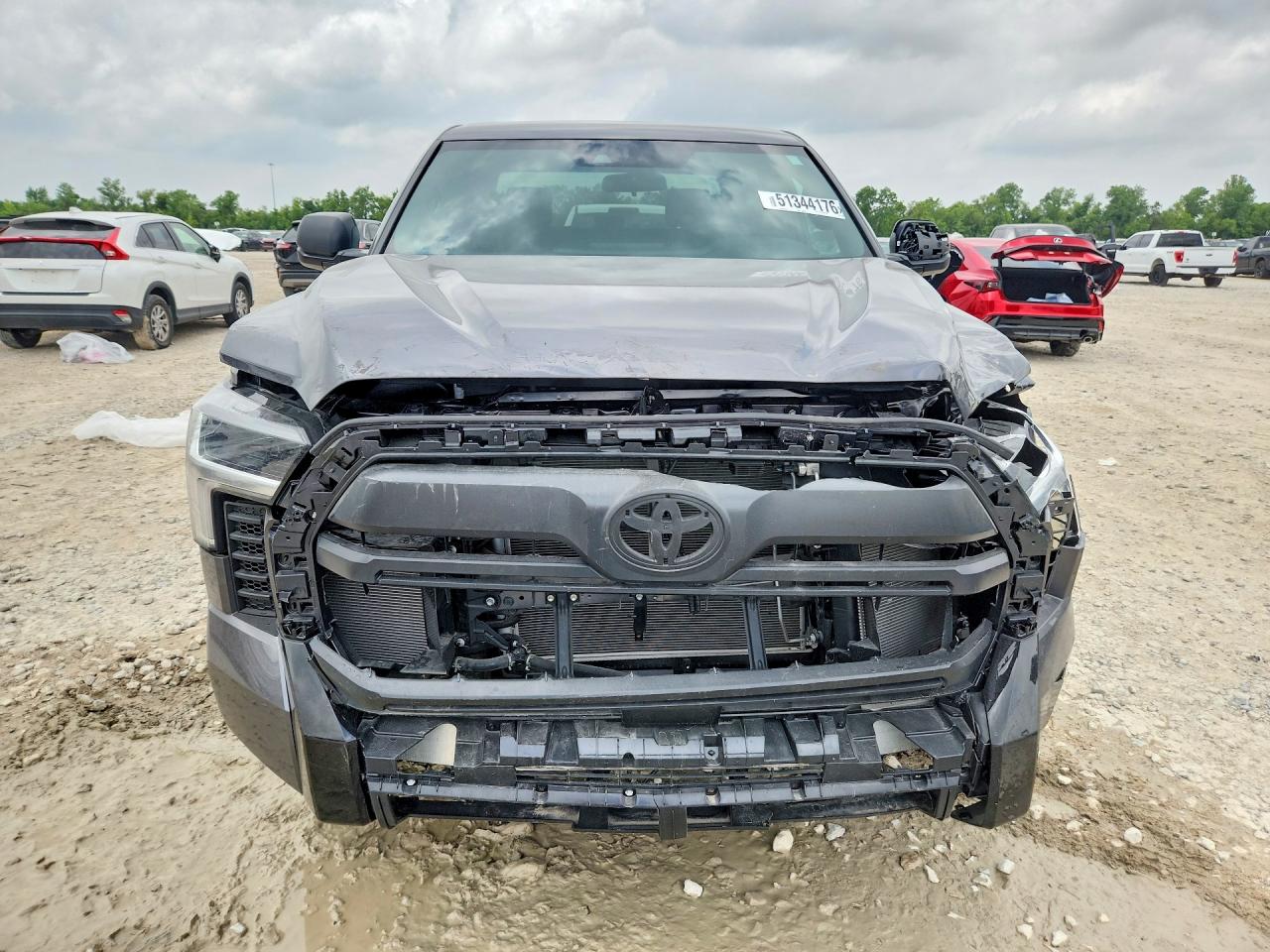 2026 Toyota Tundra VIN 5TFKB5AB4TX052680 COPART salvage auction — Front End, TX - SALVAGE VEHICLE TITLE, sold $13,800 on 2026-05-12 (photo 5)