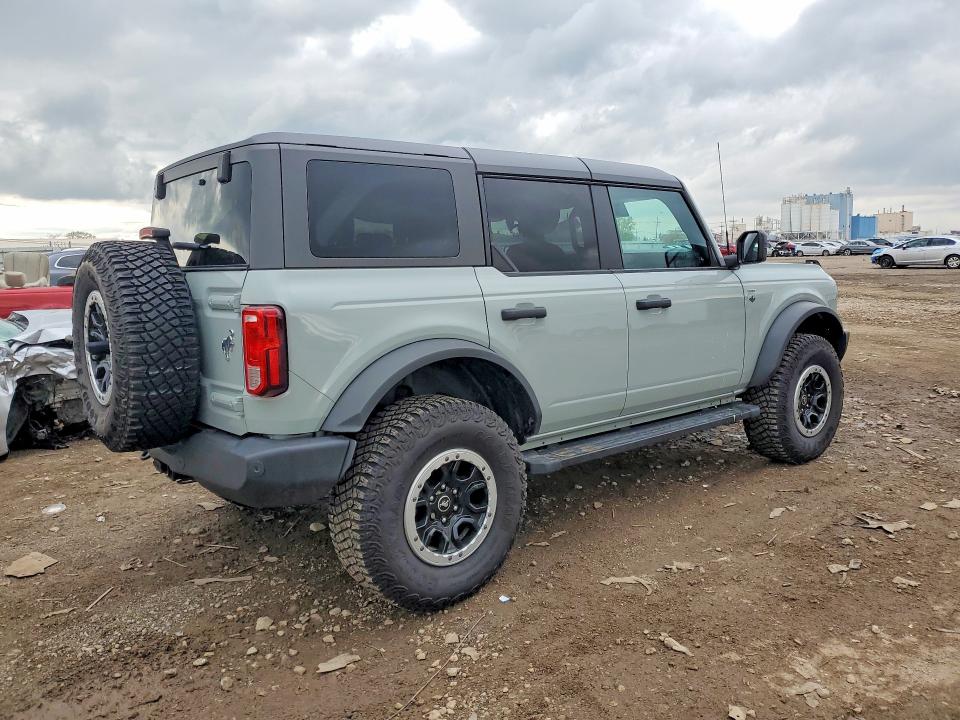 2023 Ford Bronco VIN 1FMEE5DP8PLB92638 COPART salvage auction — FRONT END, Il - Salvage Certificate, sold $15,700 on 2026-07-29 (photo 3)