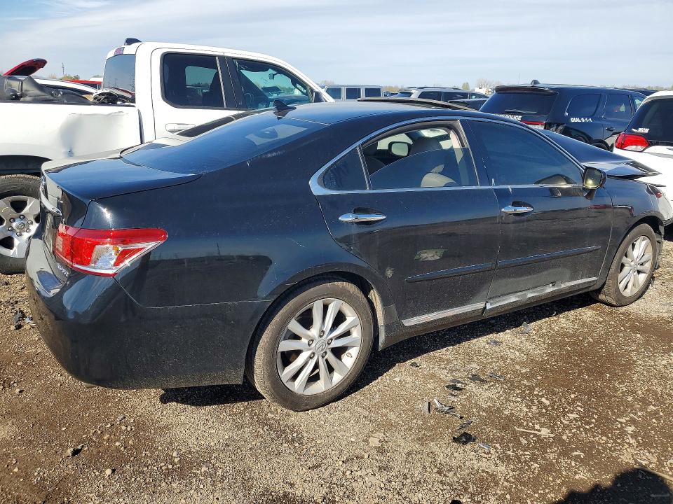 2011 Lexus ES VIN JTHBK1EG5B2420373 COPART salvage auction — FRONT END, Il - Salvage Certificate, sold $925 on 2026-07-21 (photo 3)