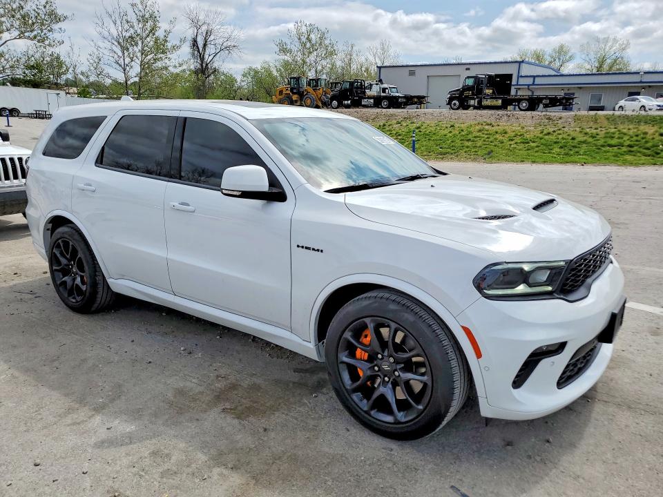 2022 Dodge Durango VIN 1C4SDJCT2NC230234 COPART salvage auction — MINOR DENT/SCRATCHES, MO - CERTIFICATE OF TITLE, sold $30,750 on 2026-07-09 (photo 4)