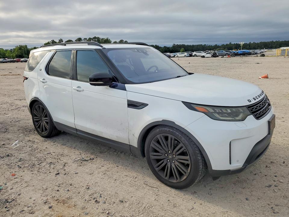 2017 Land rover Discovery VIN SALRRBBVXHA045771 COPART salvage auction — NORMAL WEAR, Tx - Certificate Of Title, sold $4,900 on 2026-07-10 (photo 4)