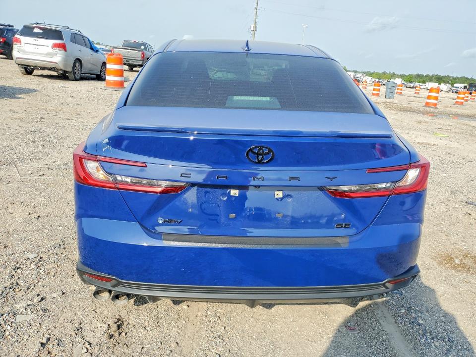 2025 Toyota VIN 4T1DAACK8SU206742 COPART salvage auction — SIDE, TX - SALVAGE VEHICLE TITLE, sold $9,200 on 2026-07-02 (photo 6)