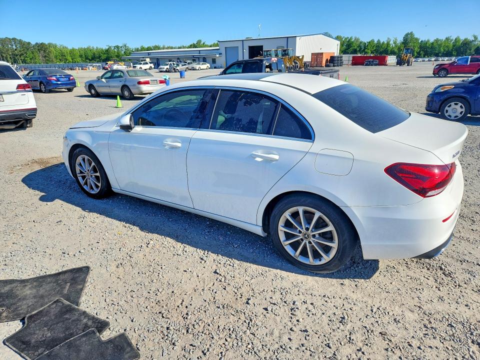 2019 Mercedes-benz A-klasse VIN WDD3G4EBXKW016884 COPART salvage auction — MINOR DENT/SCRATCHES, Sc - Dealer Only Clean Title, sold $7,500 on 2026-07-14 (photo 2)