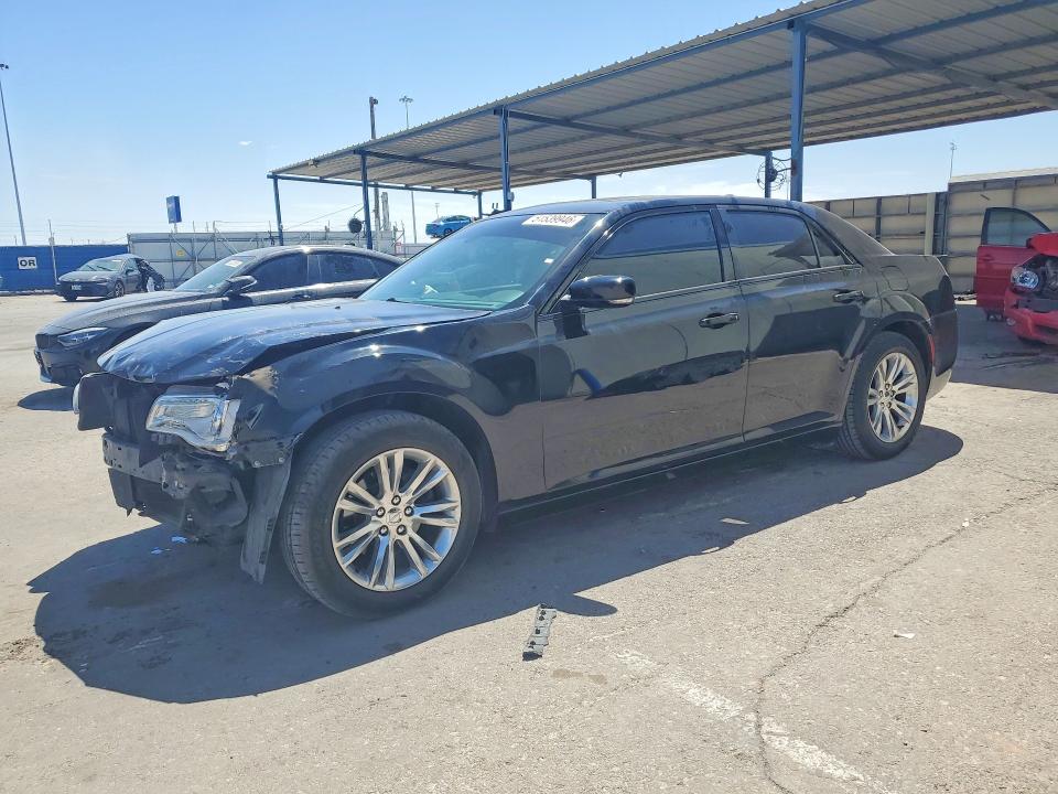 2016 Chrysler 300 VIN 2C3CCAAG5GH295838 COPART salvage auction — FRONT END, Tx - Salvage Vehicle Title, sold $2,100 on 2026-07-31 (photo 1)