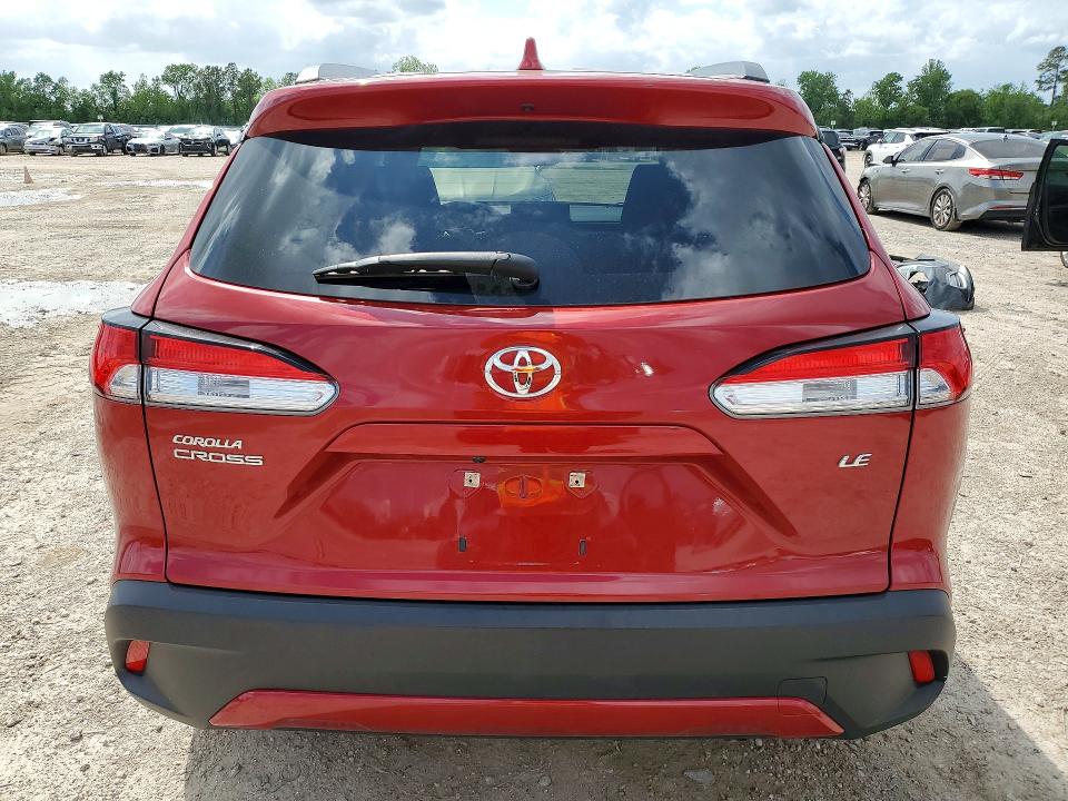 2022 Toyota Corolla cross VIN 7MUCAAAG6NV006228 COPART salvage auction — FRONT END, Tx - Salvage Vehicle Title, sold $4,550 on 2026-07-10 (photo 6)