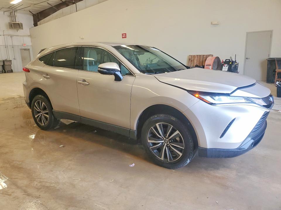 2024 Toyota Venza VIN JTEAAAAH6RJ179112 COPART salvage auction — MECHANICAL, TX - CERTIFICATE OF TITLE, sold $15,100 on 2026-07-09 (photo 4)
