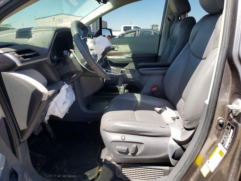 2021 Toyota Sienna VIN 5TDKRKEC7MS052290 COPART salvage auction — FRONT END, Tx - Salvage Vehicle Title, sold $9,000 on 2026-07-21 (photo 7)