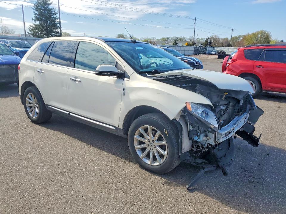 2013 Lincoln Mkx VIN 2LMDJ8JK1DBL40873 COPART salvage auction — FRONT END, Mn - Cert Of Title-Salvage, sold $625 on 2026-07-02 (photo 4)