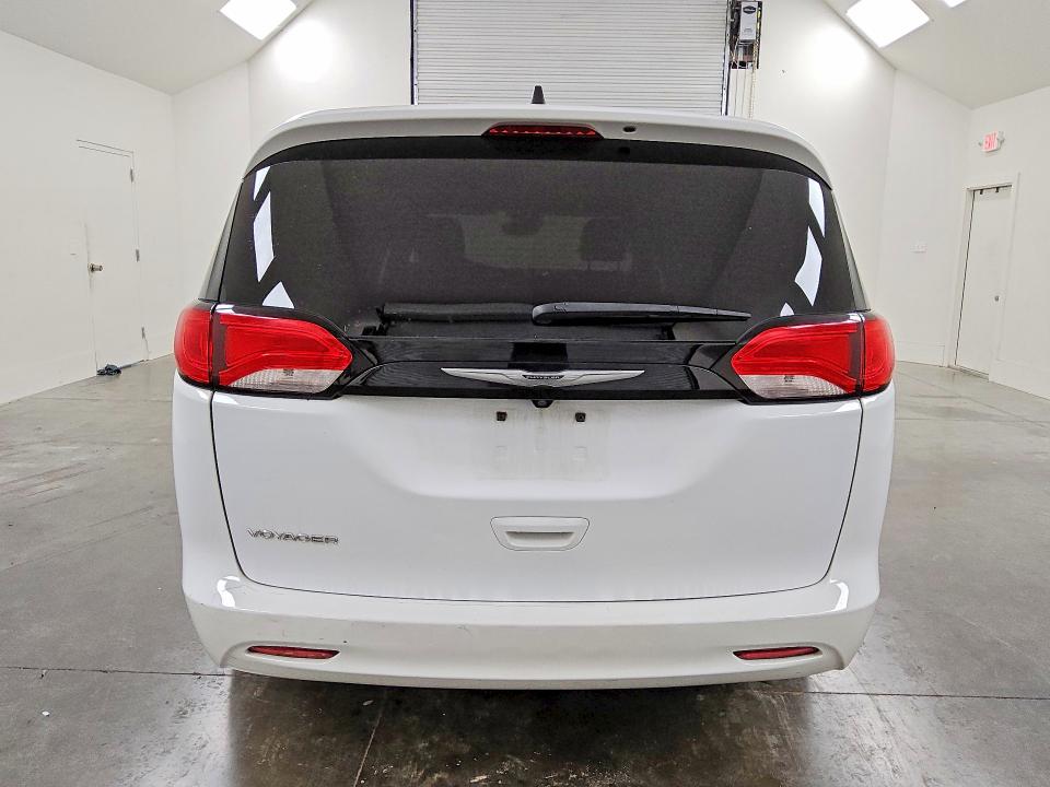 2023 Chrysler Voyager VIN 2C4RC1CG7PR537512 COPART salvage auction — FRONT END, Tx - Certificate Of Title, sold $8,100 on 2026-07-14 (photo 6)
