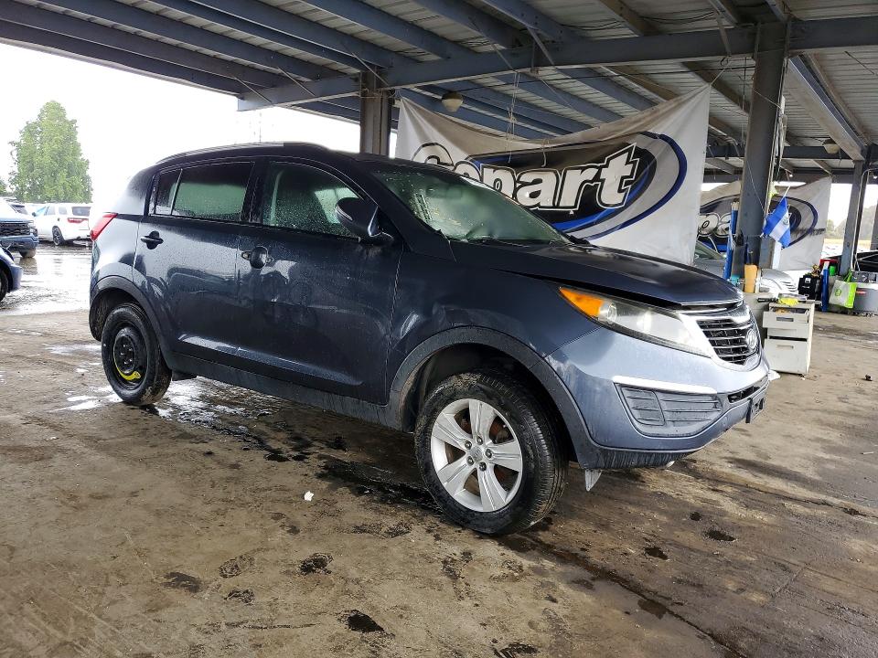 2011 Kia Sportage VIN KNDPB3A29B7077714 COPART salvage auction — VANDALISM, Ca - Salvage Certificate, sold $250 on 2026-07-02 (photo 4)