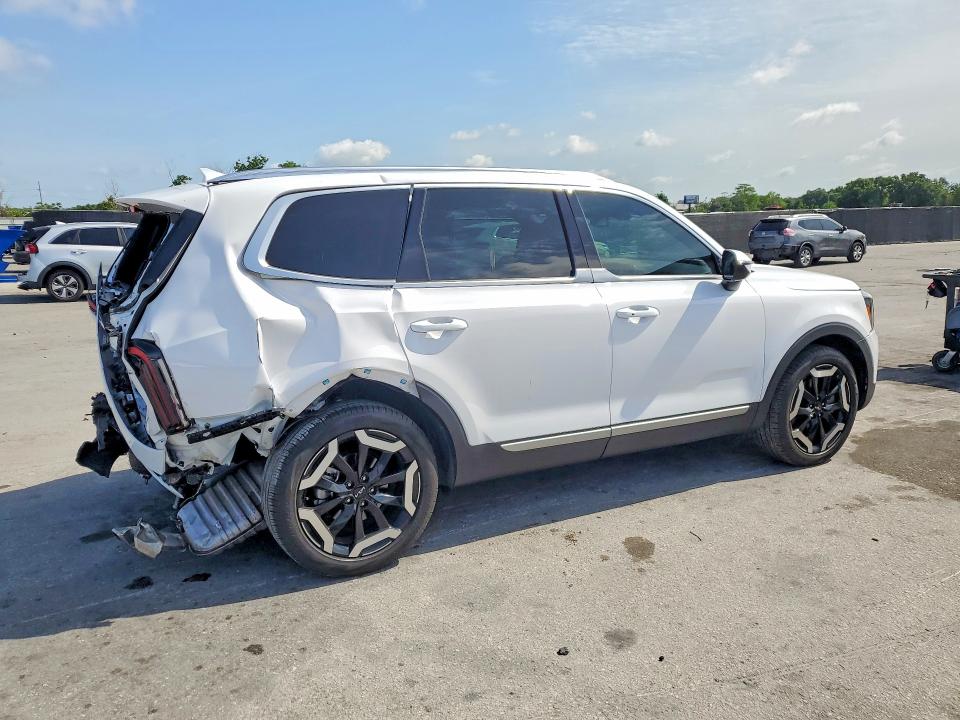 2024 Kia Telluride VIN 5XYP3DGC5RG491931 COPART salvage auction — REAR END, Fl - Certificate Of Destruction, sold $500 on 2026-07-30 (photo 3)