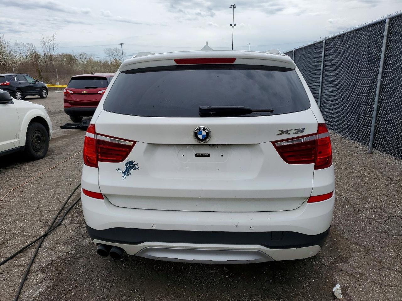 2015 BMW X3 VIN 5UXWX7C55F0K32624 COPART salvage auction — Minor Dent/Scratches, MI - CERTIFICATE OF TITLE, sold $1,800 on 2026-04-28 (photo 6)
