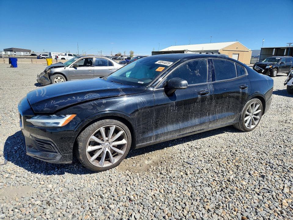 2020 Volvo S60 VIN 7JRA22TKXLG042096 COPART salvage auction — SIDE, Id - Salvage Certificate Of Title, sold $4,000 on 2026-07-16 (photo 1)