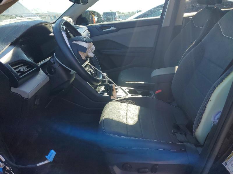 2024 Volkswagen Taos VIN 3VVSX7B24RM061827 COPART salvage auction — SIDE, Salvage Title, sold $2,100 on 2026-07-09 (photo 7)