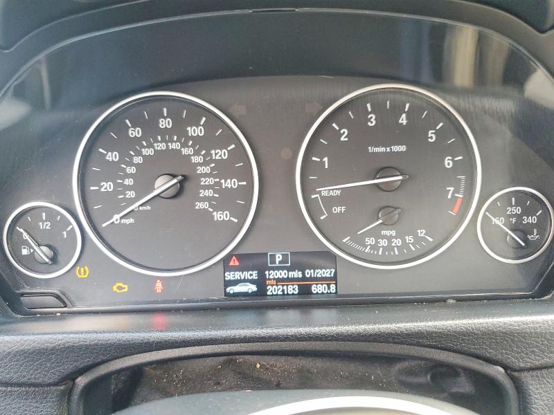 2013 BMW 3er VIN WBA3B3C58DF541961 COPART salvage auction — MINOR DENT/SCRATCHES, Ky - Certificate Of Title, sold $400 on 2026-07-20 (photo 9)