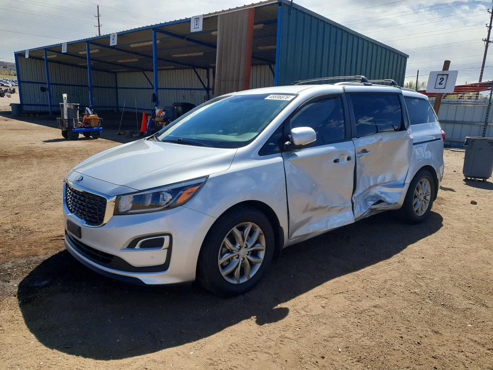 2020 Kia SEDONA VIN KNDMB5C10L6596810 COPART salvage auction — SIDE, Co - Salvage Title, sold $275 on 2026-07-27 (photo 1)